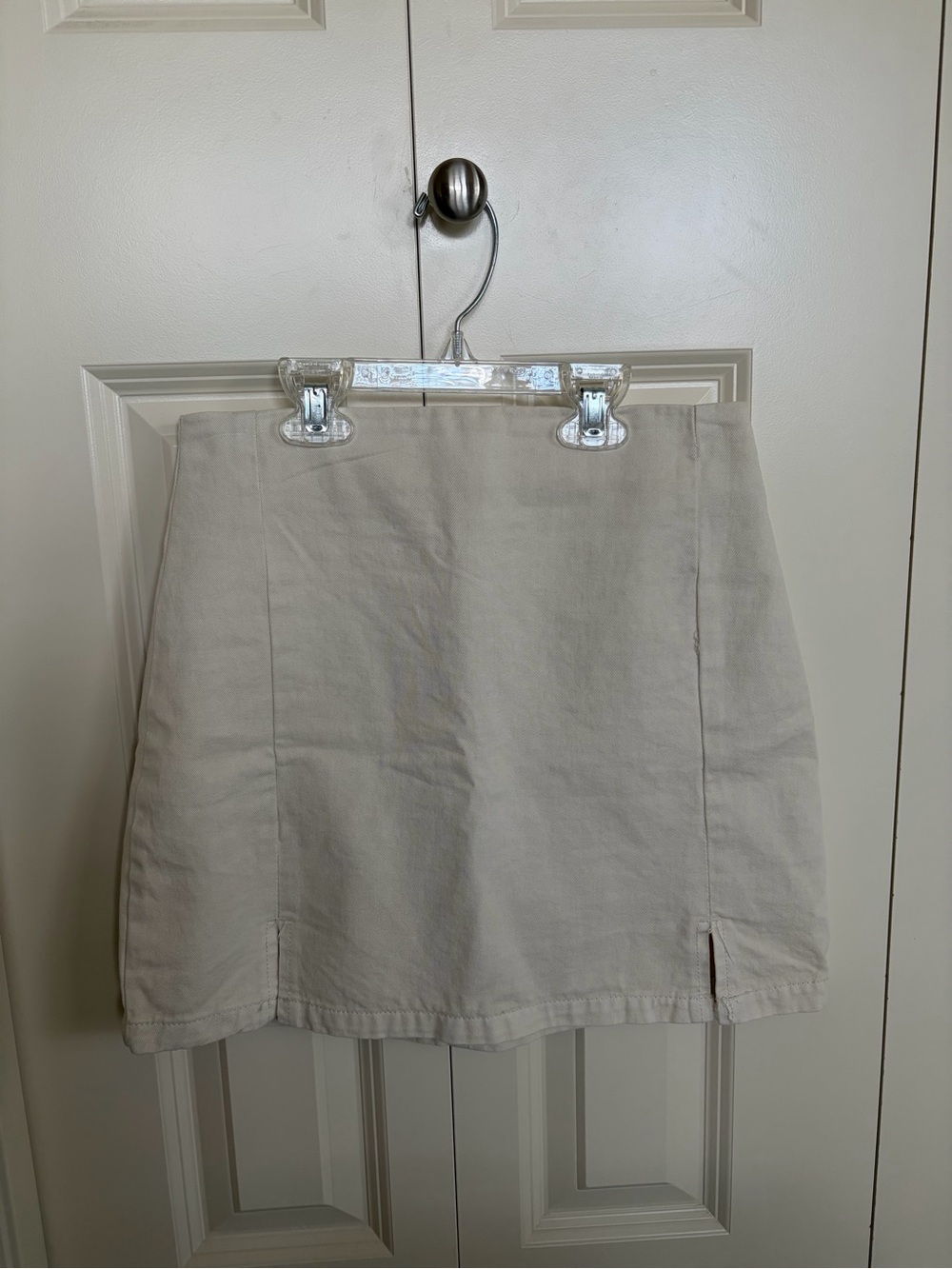 J Galt Classic Cream Mini Skirt
